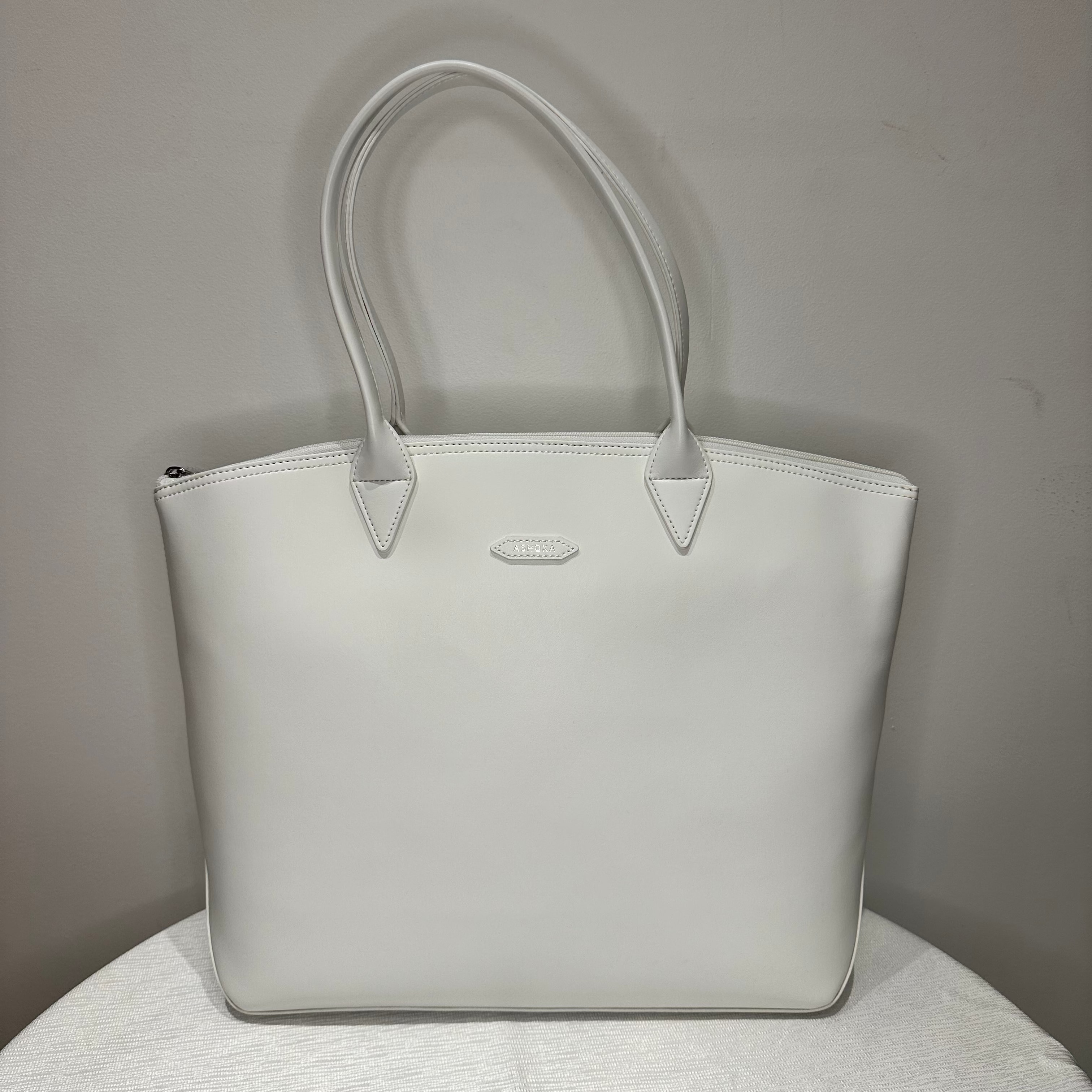 Great Deals - Jolly Full Uppeal™ White Tote Bag