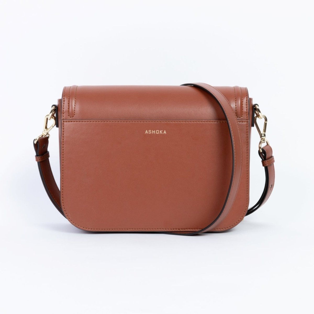 Brigitte camel - sac vegan iconique Ashoka Paris, alliant design parisien et mode éthique.