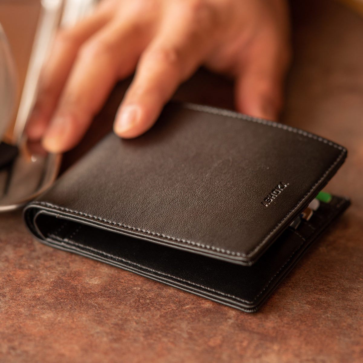 Portefeuille végétal Apple Skin homme noir, sans cuir éthique, écoresponsable et vegan