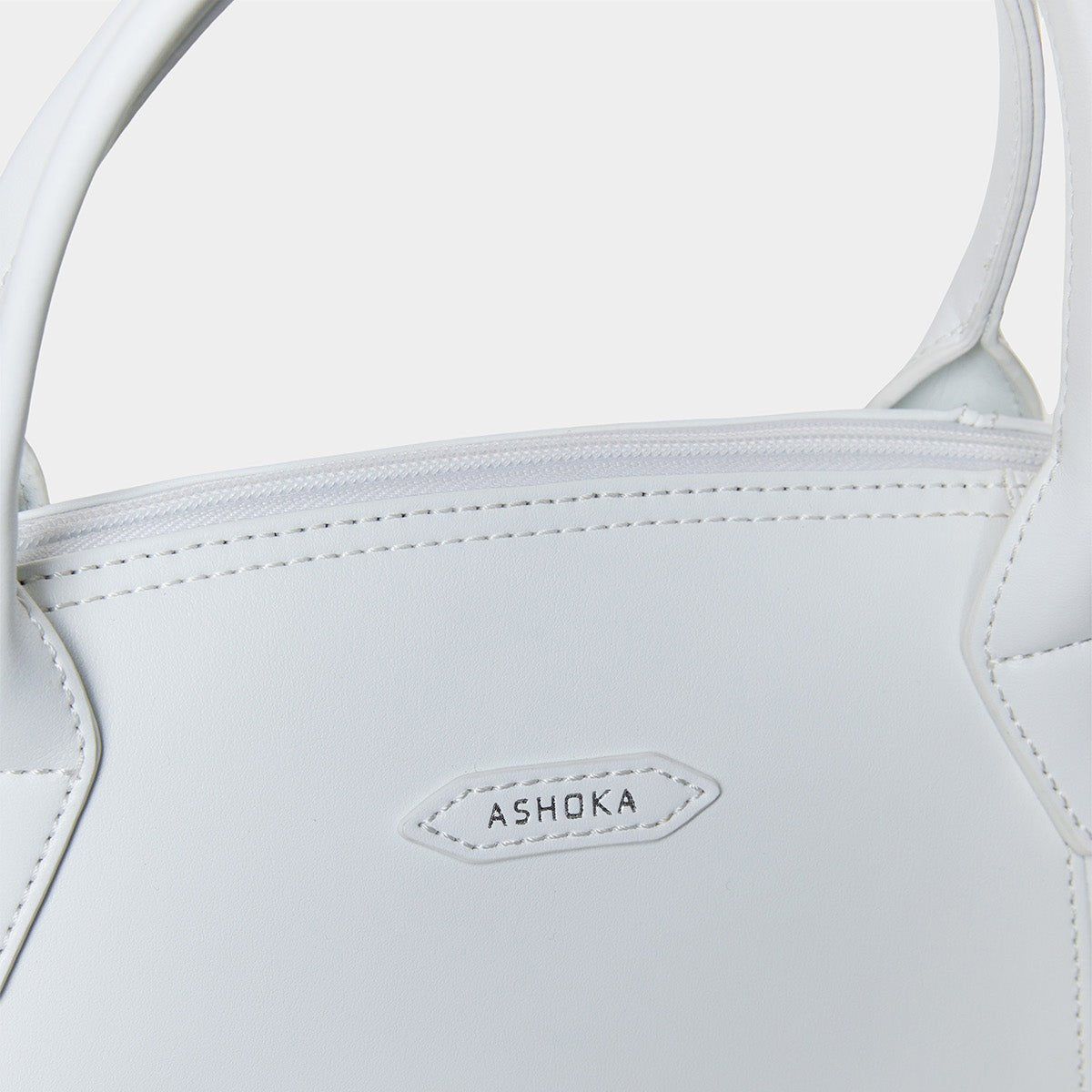 Sac à main vegan pour femme Pretty Full Apple Skin blanc sans cuir, éthique, écoresponsable, écologique, recyclé et sans cruauté