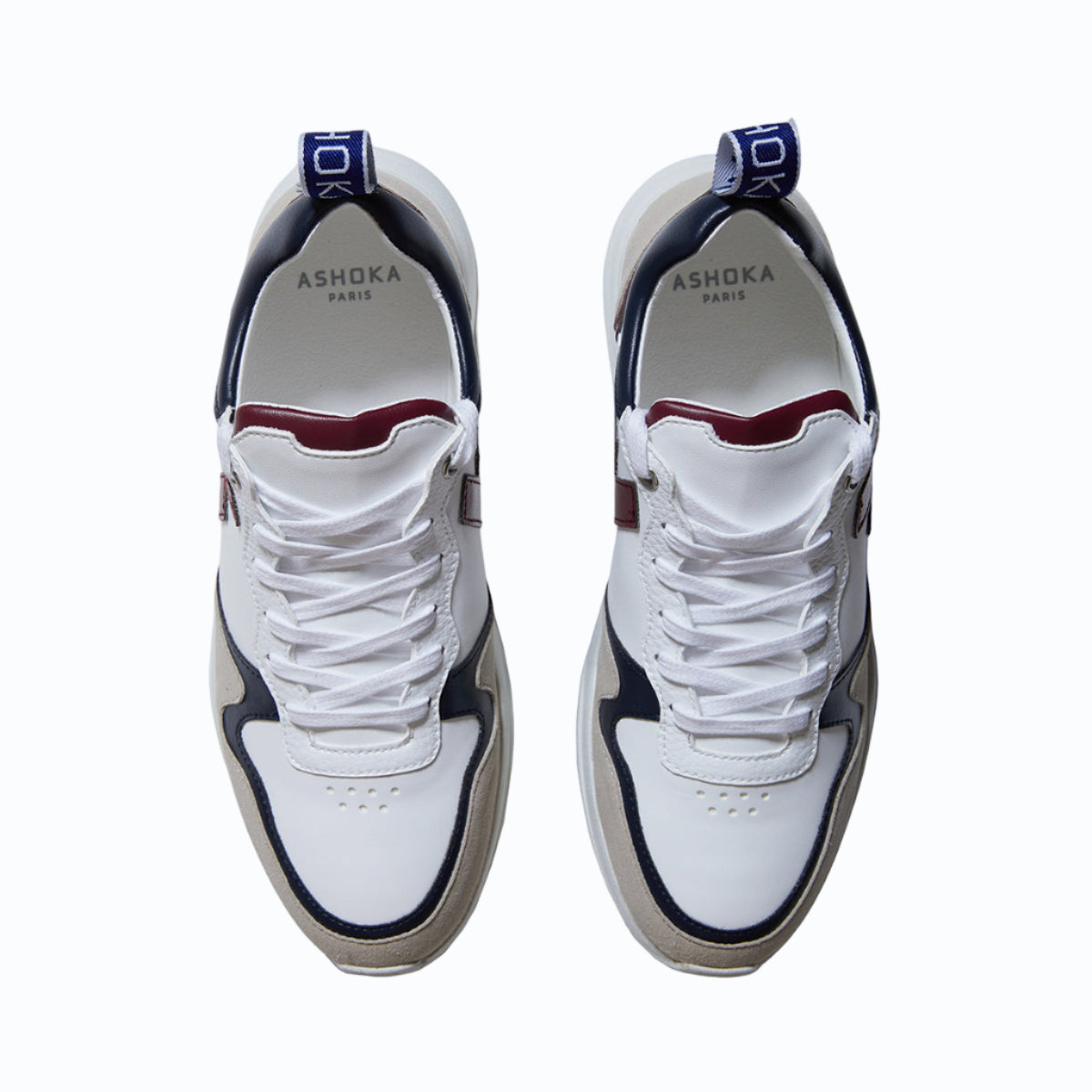 Sneakers vegan Lewis Bordeaux & Marine – vue du dessus avec laçage ergonomique
