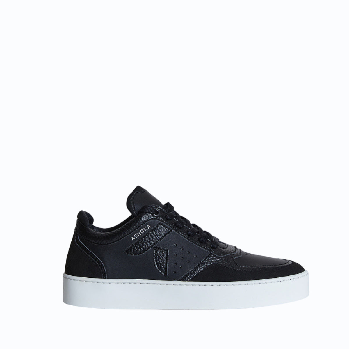 Sneaker vegan Matéo Basse Noire – chaussure éthique biosourcée et recyclée