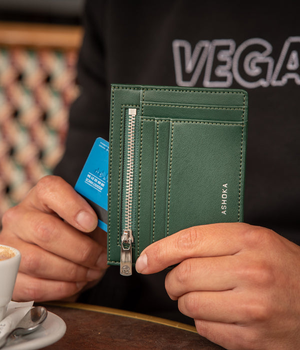 Porte-cartes vegan Apple Skin vert, Haute maroquinerie végane