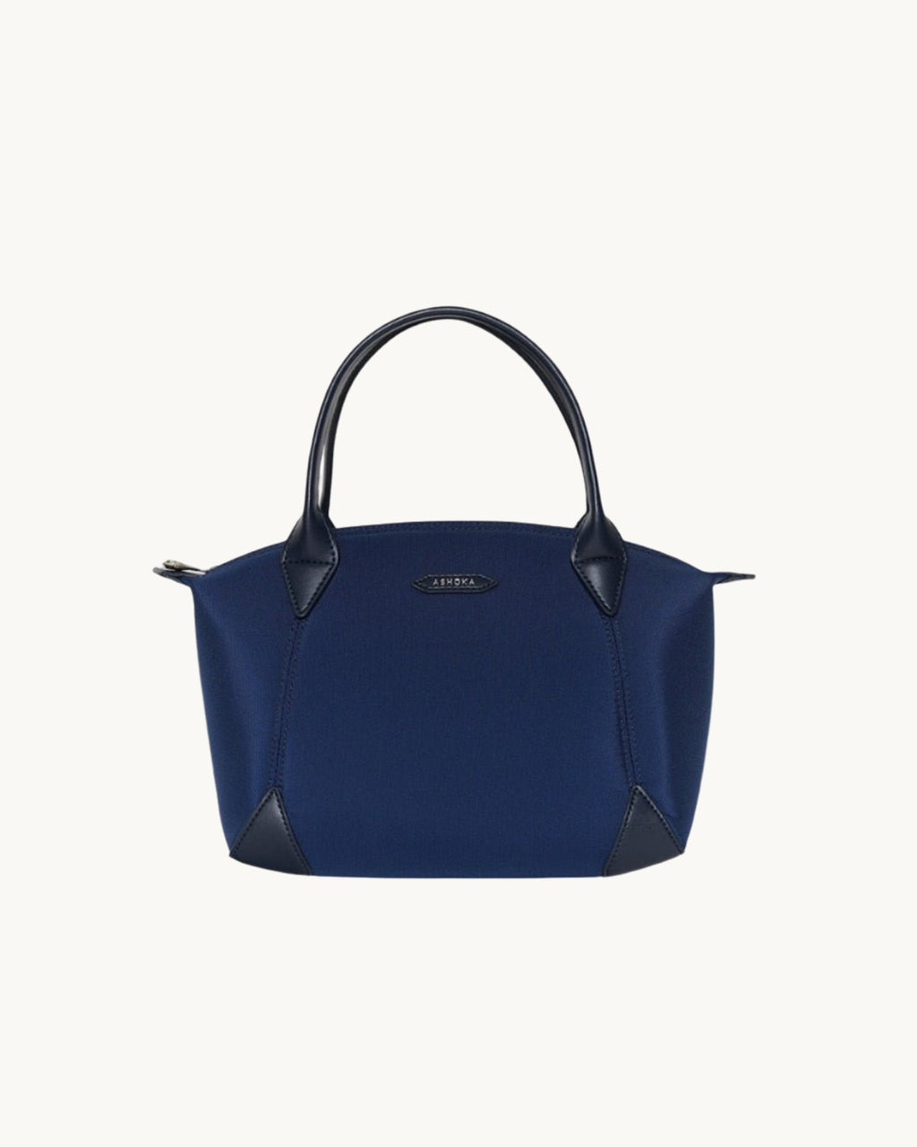 Sac Pretty Navy en Uppeal et Nylon, à base de pomme, vu de face