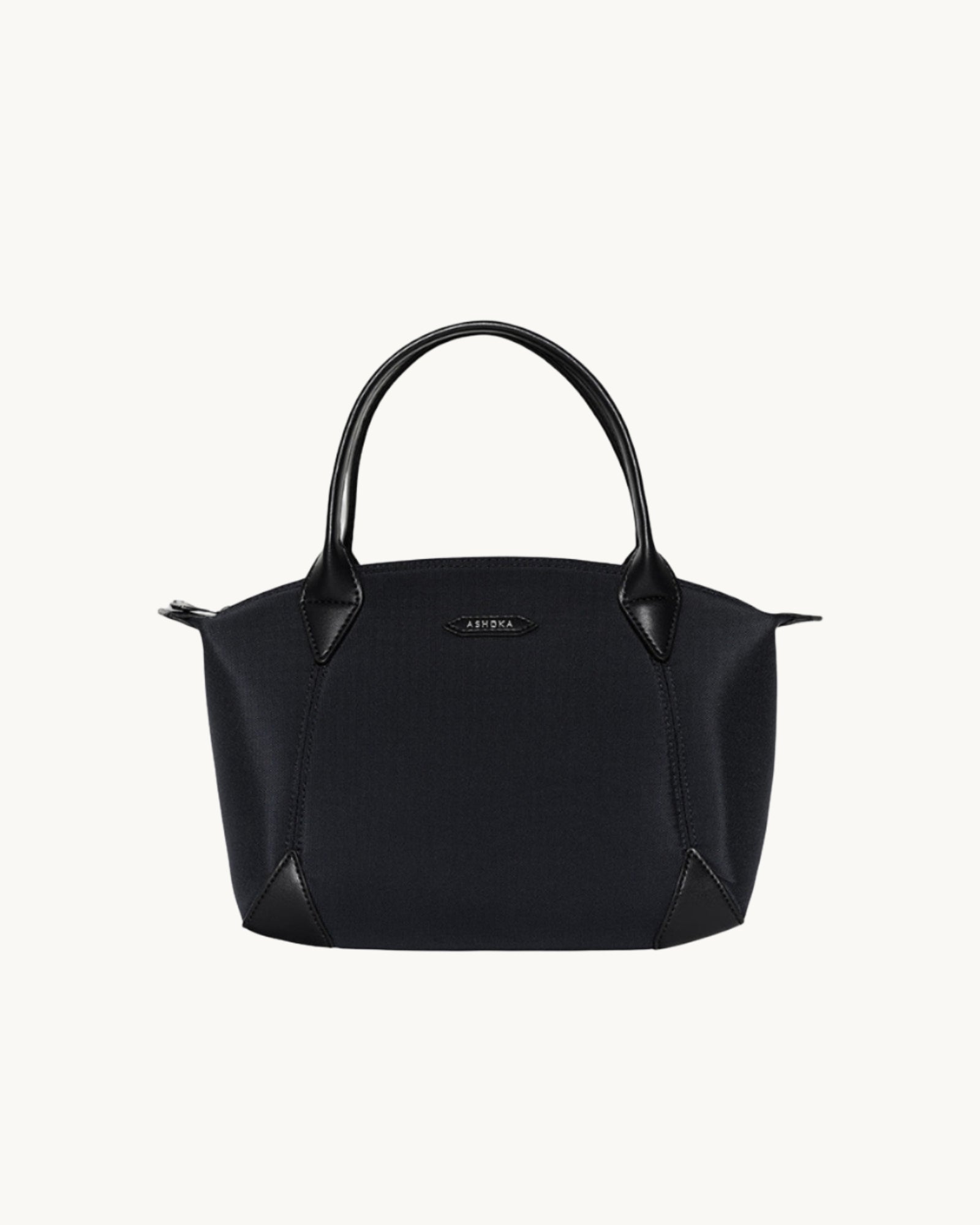 Sac Pretty Noir en Uppeal et nylon, à base de pomme, vu de face
