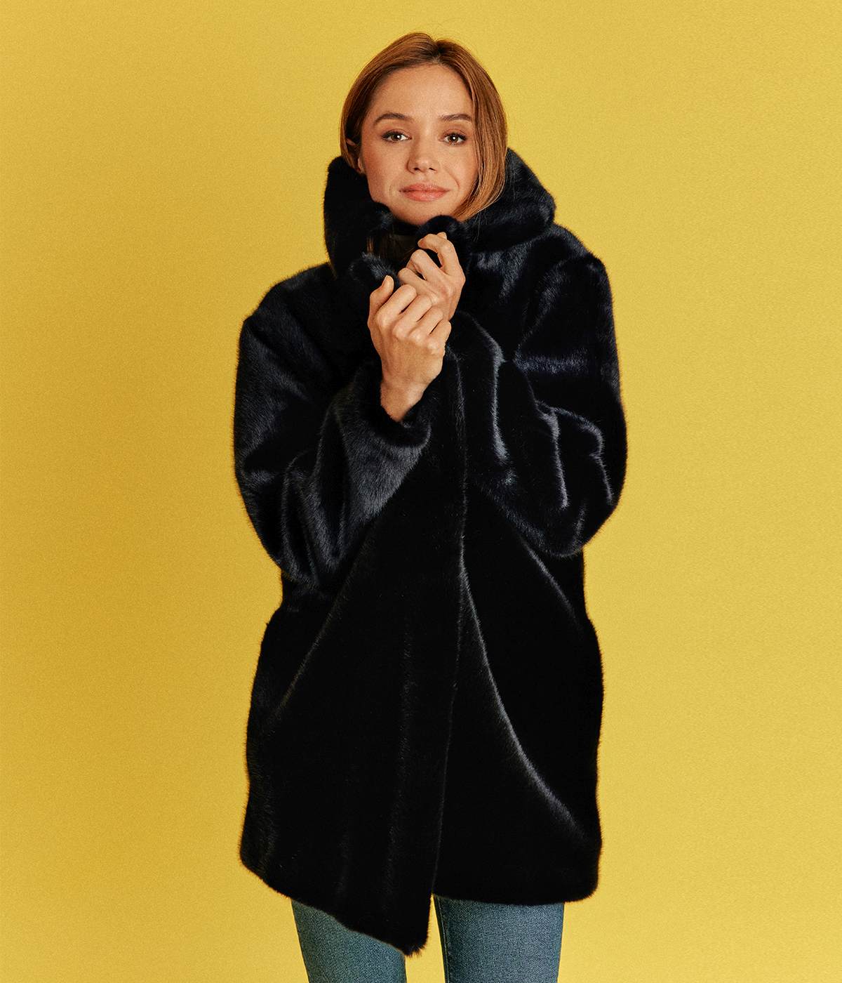 Harwell Green Vegan Fur Coat – FINESSE