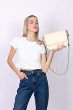 Sac à rabat vegan Brigitte Couture sable, style parisien