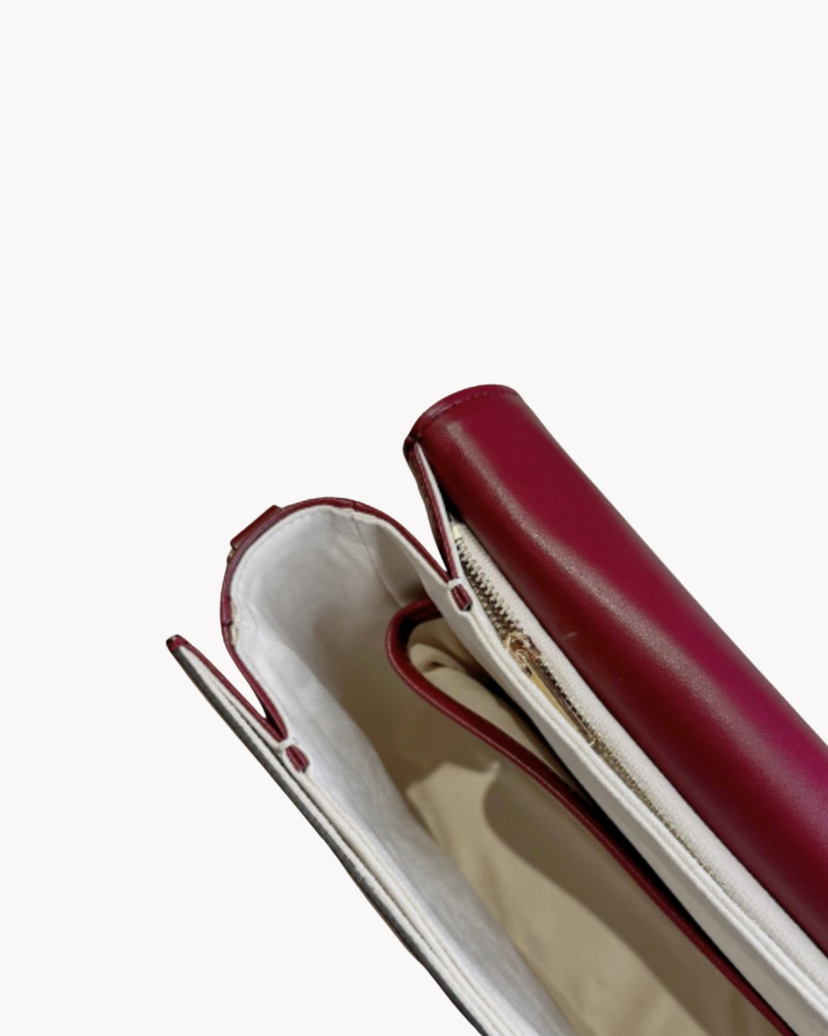 Sac vegan Brigitte Oxymore Bordeaux, intérieur avec compartiments