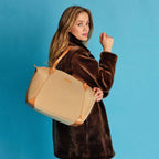 Sac vegan pour femme Apple Skin et Nylon recyclé caramel Journey Kromatik, sans cuir, éthique, écoresponsable, écologique, recyclé et sans cruauté