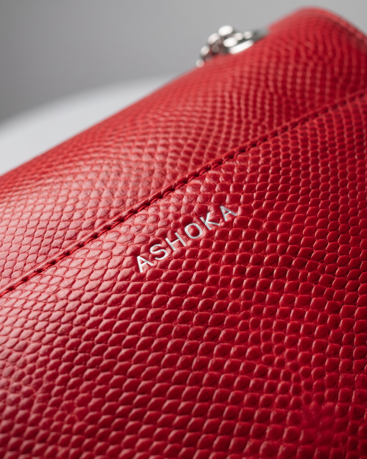 Sac Mini Paname Lézard Rouge en Uppeal™, zoom