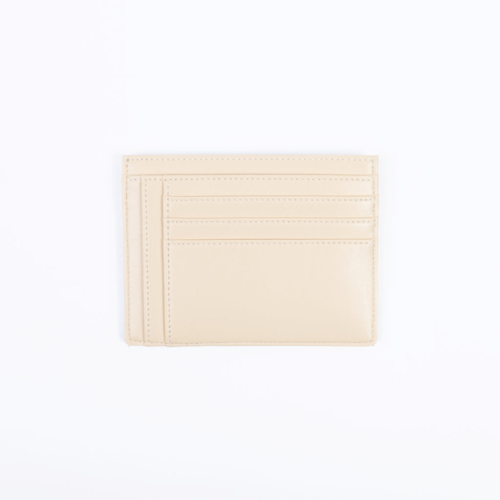Porte-cartes femme sable, en matière végétale d bambou, chic parisien et mode éthique.