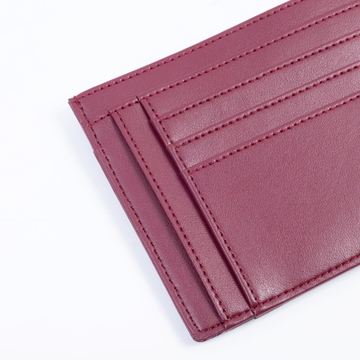 Burgundy card holder, zipped – Vegan Uppeal™, ten card slots