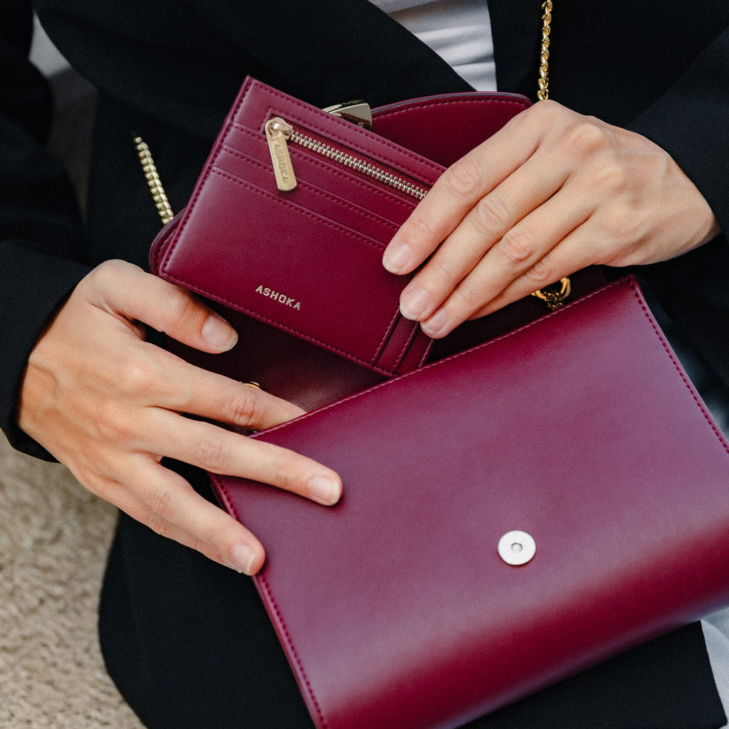 Zipped Card Holder Uppeal™ Burgundy