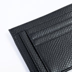 Porte-cartes femme Uppeal™ - chic parisien, matière innovante biosourcée et respectueuse des animaux.