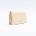 Porte-monnaie femme en Apple Skin, matériaux végétaux écoresponsables, style chic et durable signé Ashoka Paris.