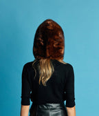 Écharpe capuche Suzon, style chapka en fausse fourrure vegan polaire, éthique et responsable, pour un confort maximal.