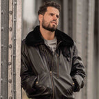 Blouson aviateur noir, vegan pour homme, Roland, sans cuir, intérieur doublé de fourrure synthétique made in France, fabriqué à Paris, matière italienne, écoresponsable, éthique, écologique, Peta approved et Animal free.