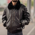 Blouson aviateur noir, vegan pour homme, Roland, sans cuir, intérieur doublé de fourrure synthétique made in France, fabriqué à Paris, matière italienne, écoresponsable, éthique, écologique, Peta approved et Animal free.