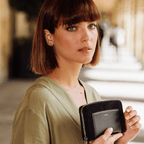 Portefeuille-Compagnon Oxymore noir Apple Skin lisse, éthique écologique recyclé et  écoresponsable.