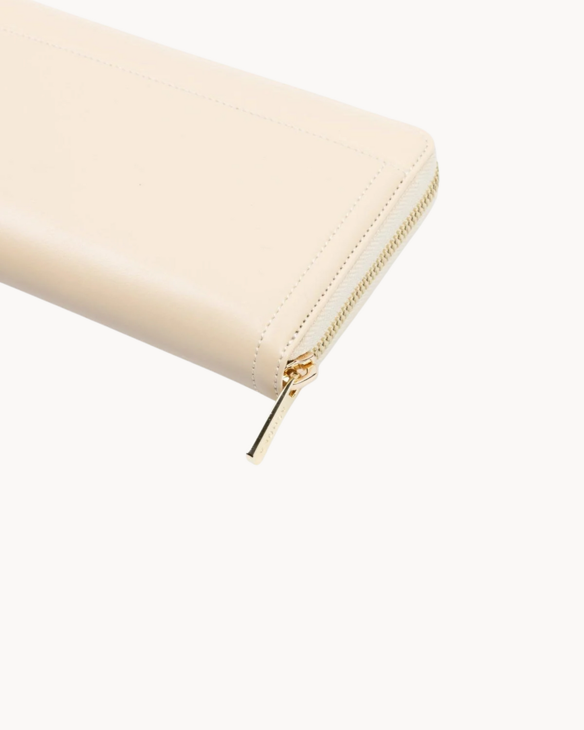 Compagnon Couture Ashoka Paris Sable en matière à base de bambou, gros plan sur la matière