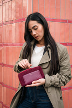 portefeuille vegan bordeaux, pratique et élegant