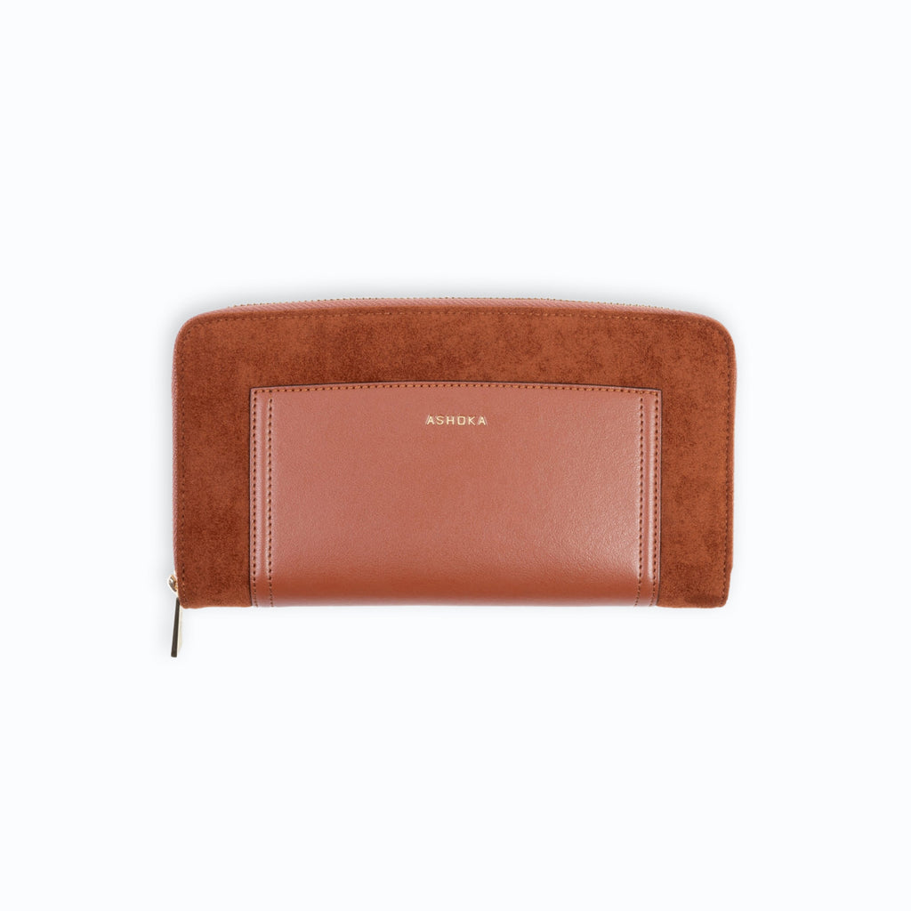 Portefeuille-compagnon Ashoka Paris camel, design chic parisien, matières vegan et écoresponsables, compartiments pour cartes, papiers et monnaie