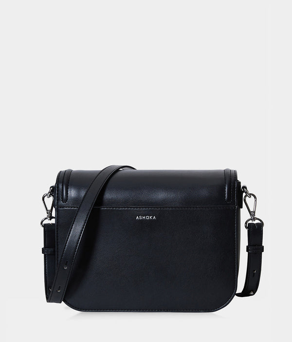 Sac vegan Brigitte Couture Apple Skin lisse noir, haute maroquinerie végane Ashoka Paris