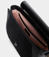 Sac à main Marilyn Apple Skin et simili daim noir, sans cuir, éthique, écoresponsable, écologique, recyclé et sans cruauté.