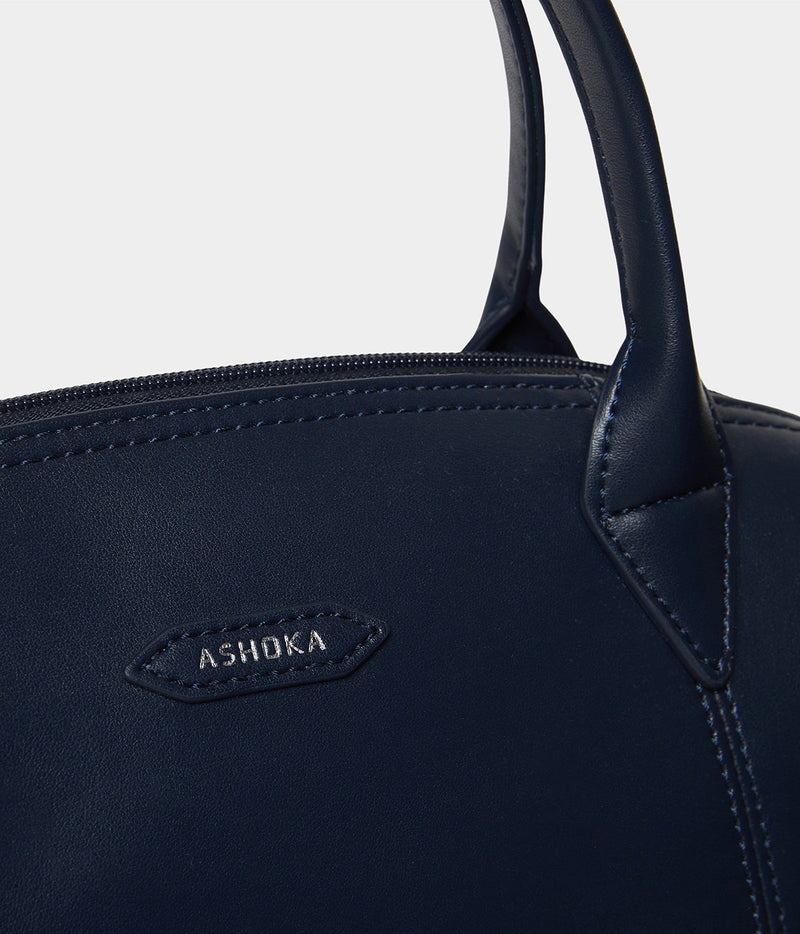 Sac à main vegan pour femme Pretty Full Apple Skin bleu marine sans cuir, éthique, écoresponsable, écologique, recyclé et sans cruauté