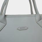 Porte-documents vegan pour femme City Apple Skin gris perle sans cuir, éthique, écoresponsable, écologique, recyclé et sans cruauté