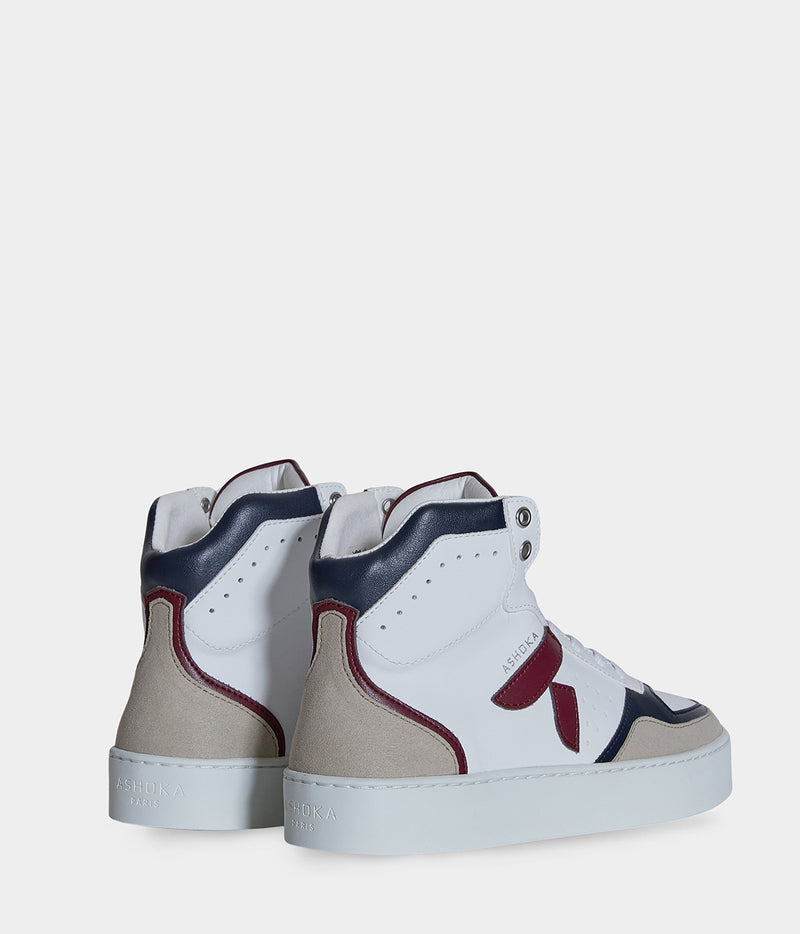 Sneaker vegan Matéo Montante Bordeaux & Marine – vue arrière avec semelle renforcée