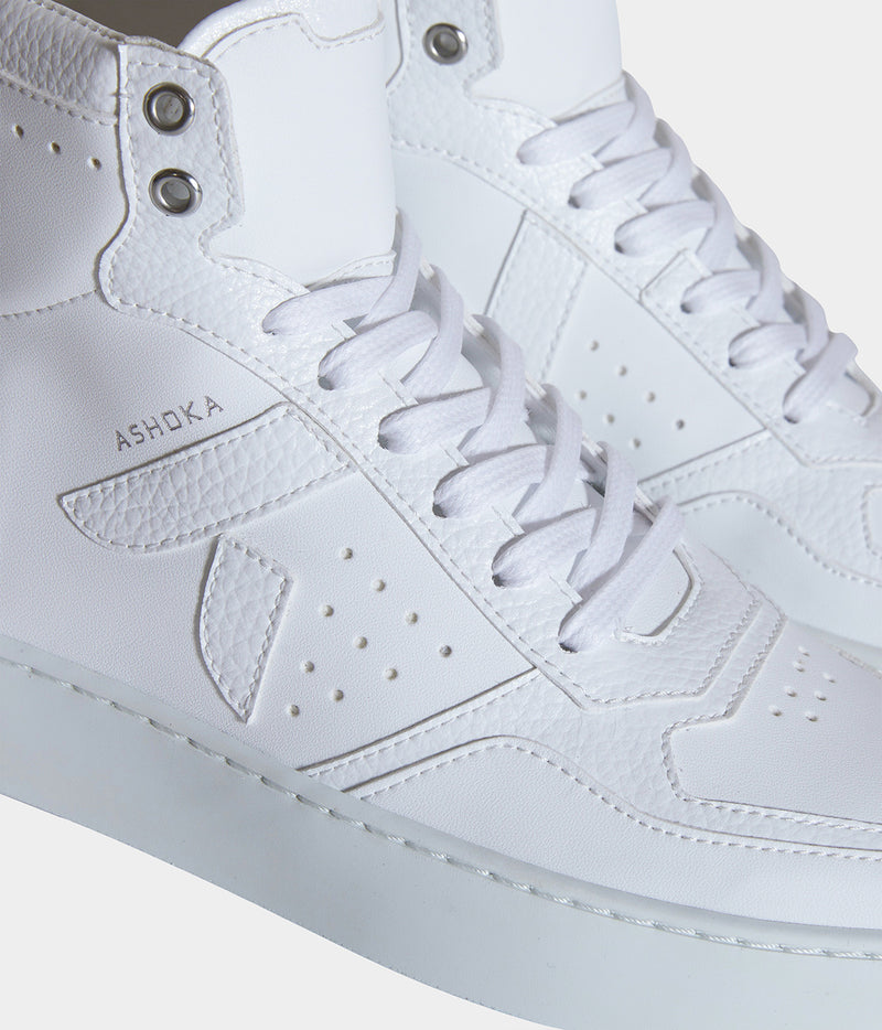 Chaussure vegan Matéo Montante Blanche – détail cuir de pomme Uppeal™ et matières recyclées