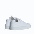 Sneaker vegan Matéo Basse Blanche – vue arrière avec semelle renforcée