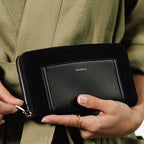 Portefeuille-Compagnon Oxymore noir uppeal lisse, éthique écologique recyclé et écoresponsable.